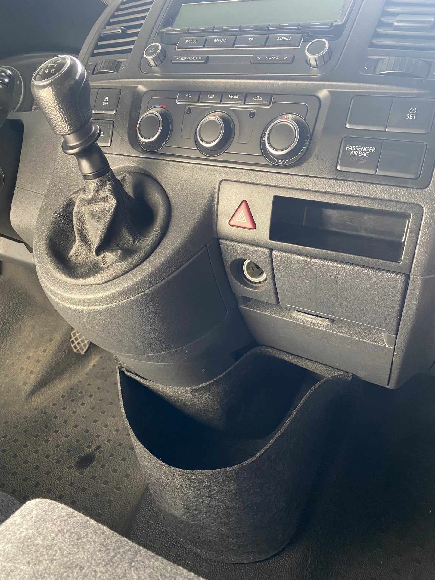 Vw T5 Bulli Cockpit Filztasche in Anthrazit für Transporter, Caravelle und California>> Aufbewahrung für vieles "NEU"