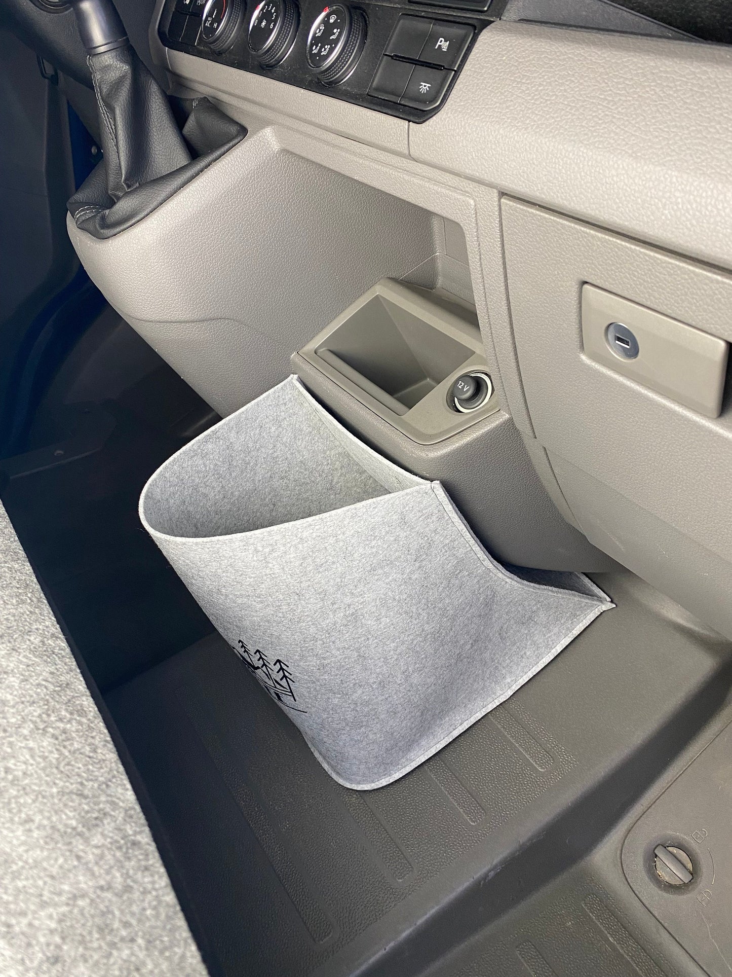 Vw Grand California Crafter MAN TGE Cockpit Filztasche in Hell Grau >> Aufbewahrung für vieles im Alltag und auf Reisen "NEU"