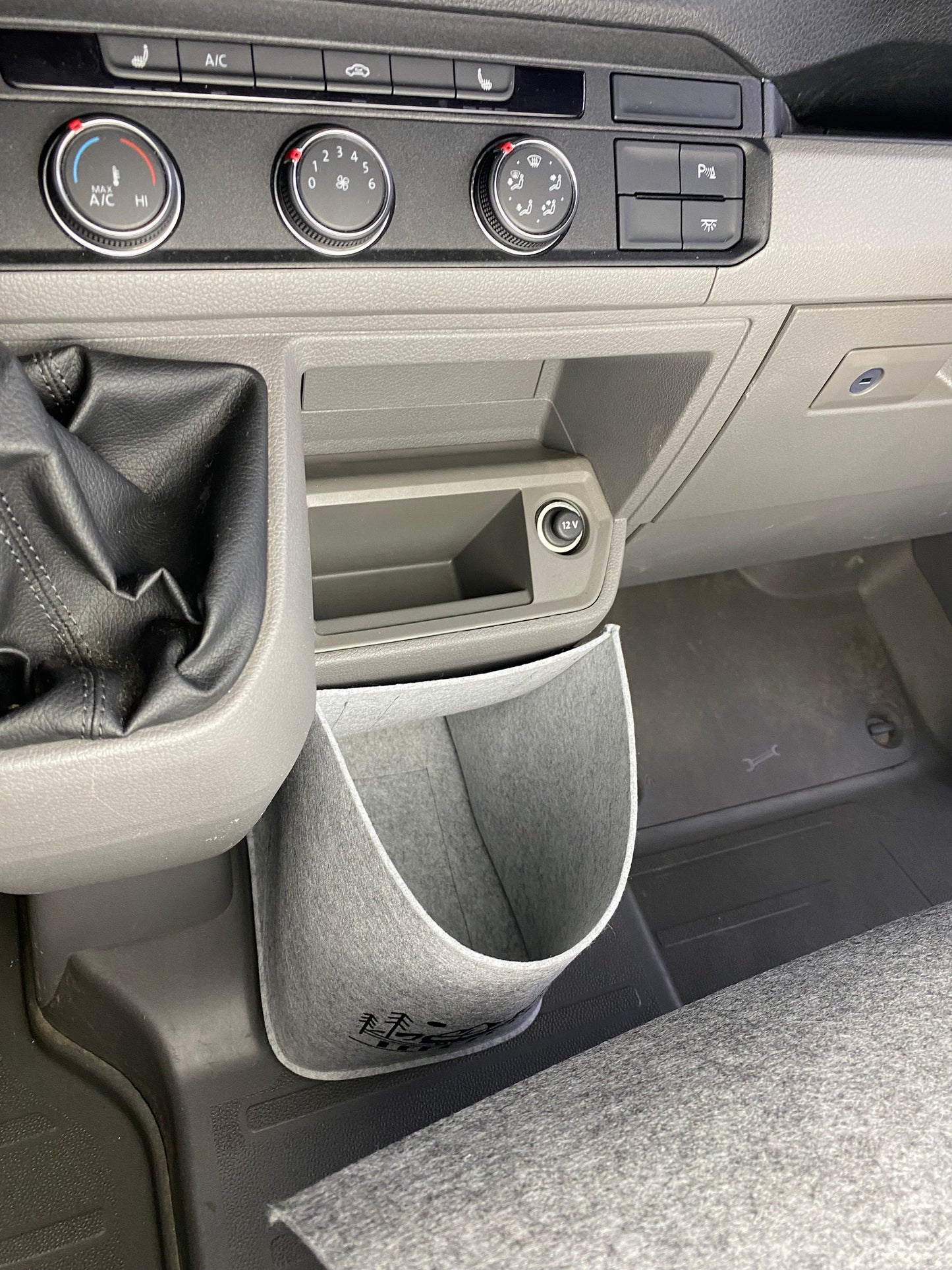 Vw Grand California Crafter MAN TGE Cockpit Filztasche in Hell Grau  >> Aufbewahrung für vieles im Alltag und auf Reisen "NEU"